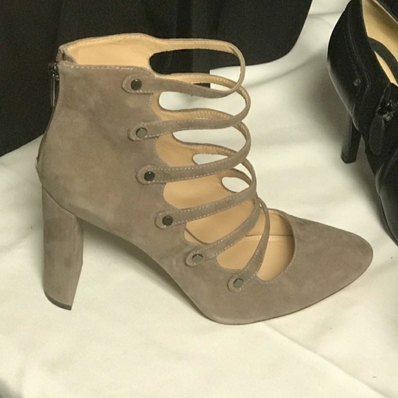 Vince Camuto Shoes - Vince Camuto
